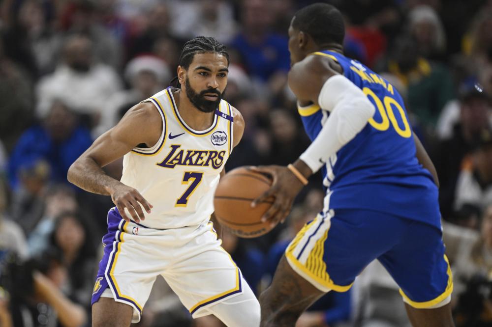 力使得他在 力使得他在