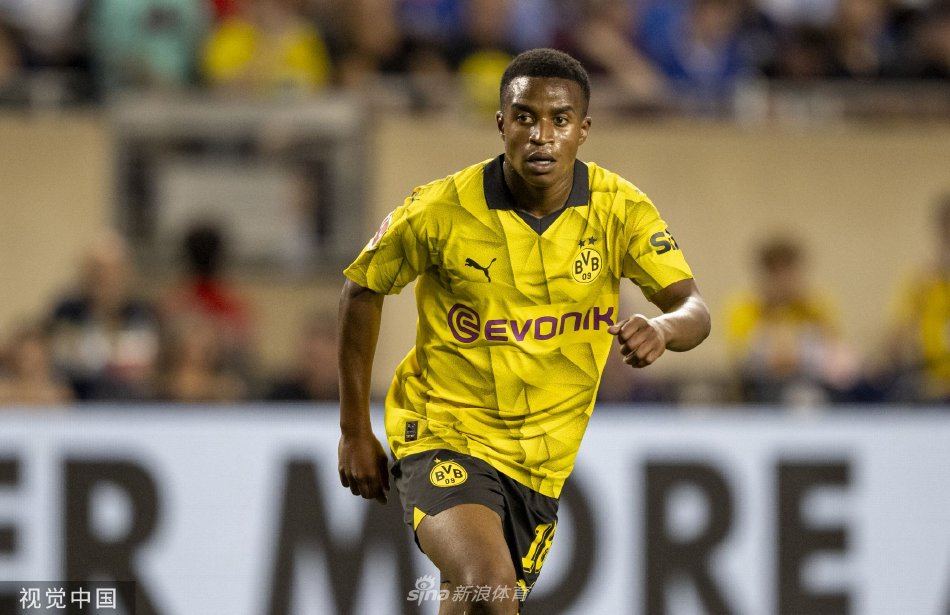 助攻总数突 助攻总数突