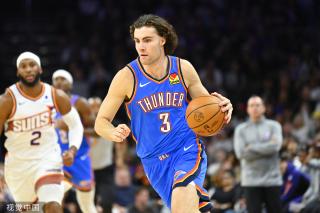 更受瞩目 更受瞩目