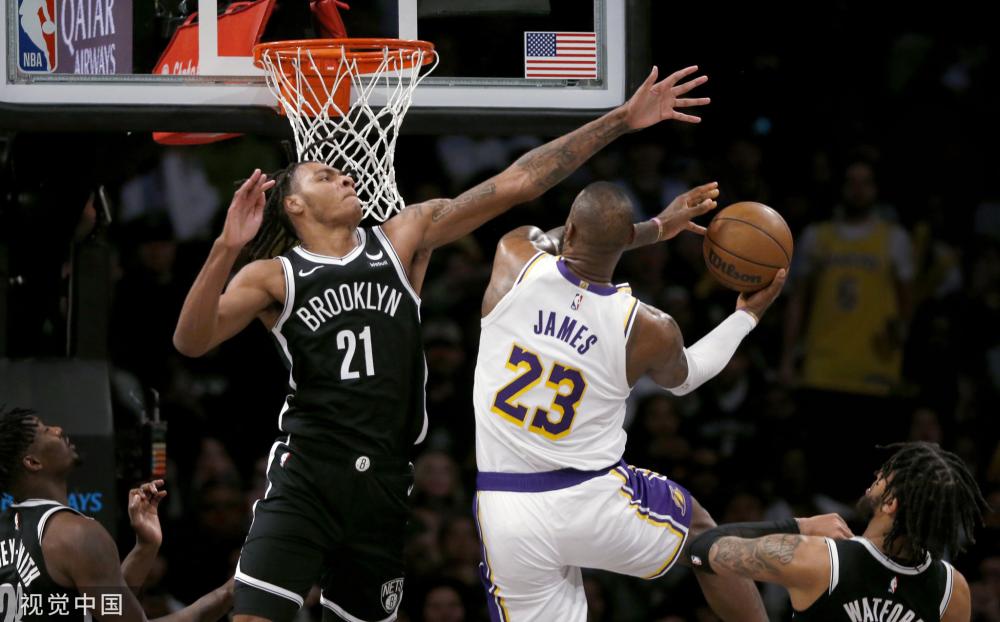 侧连接点处 侧连接点处